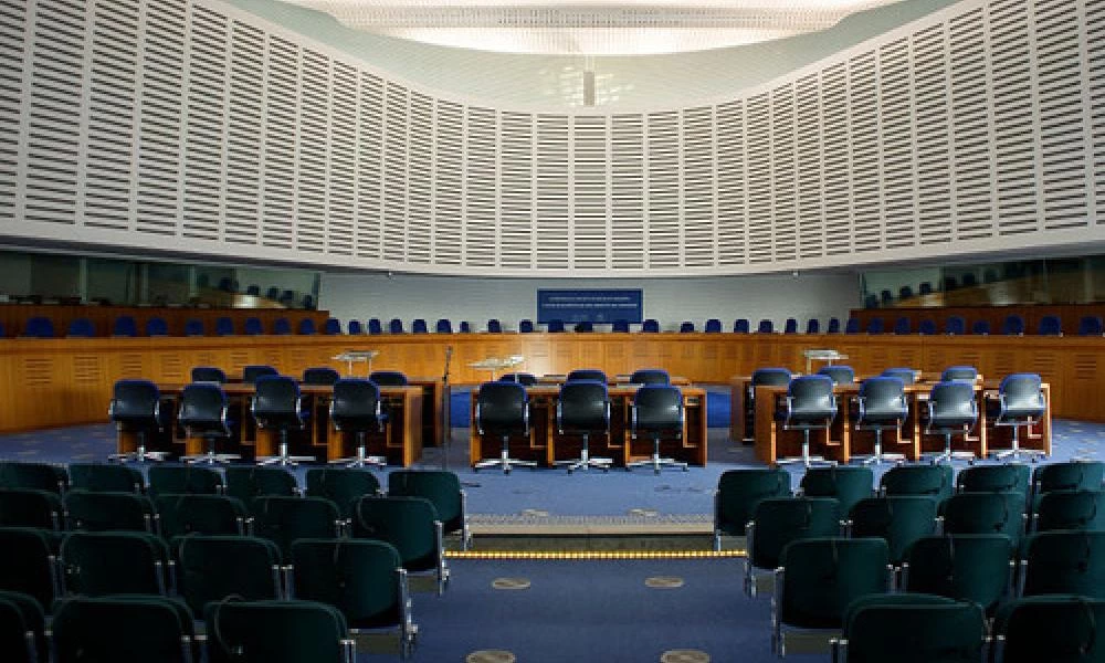 Σαφές μήνυμα από το Ευρωπαϊκό Δικαστήριο: Δεν δικάζει ζευγάρι Χριστιανών που δεν έφτιαξε τούρτα για ομοφυλόφιλους